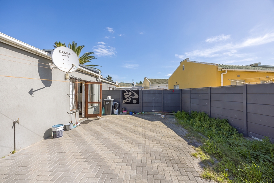 2 Bedroom Property for Sale in Summer Greens Western Cape